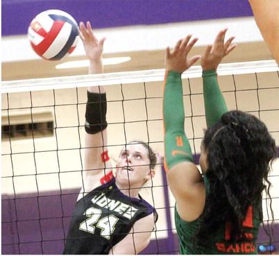 Jayda Round’s strong front-line play helped the Volley Hounds sweep Rutland in last week’s regular-season finale. BRAD HARRISON/Staff