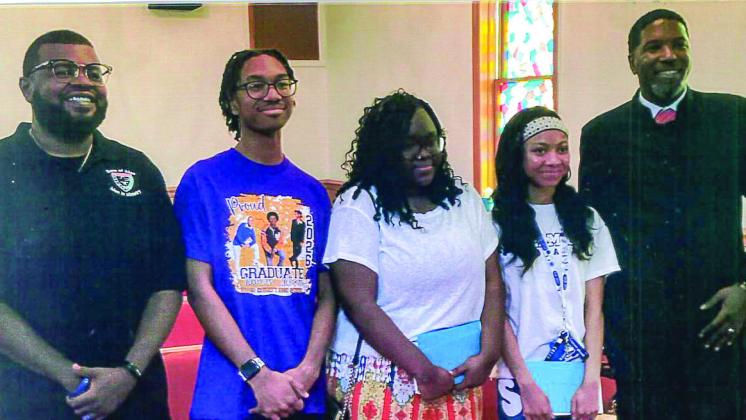 St. Paul A.M.E. Church-Clinton recently celebrated Senior Day. The theme as Divergent Paths – Your Choice. Dr. Rufus Johnson was the guest speaker. Pictured: Rodshune Head – Leadership Spaulding County, Javian Gibson, Quamillia Daniel, and Destiny Curry. Not present were De’Ajah Farley and Keith-Grazier Demond McCrary.