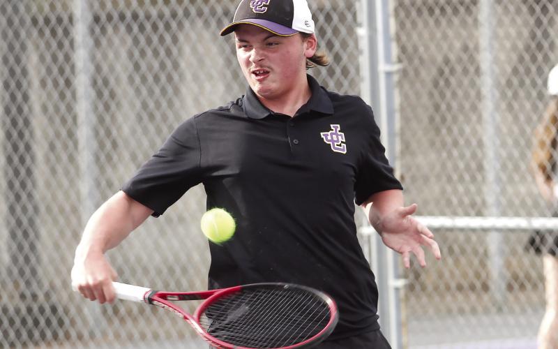 Hounds, Lady Hounds churning toward region play