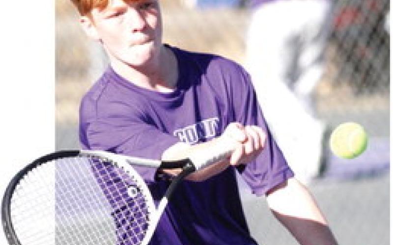 The Greyhounds will aim for a state playoff berth at next month’s region tournament. BRAD HARRISON/Staff