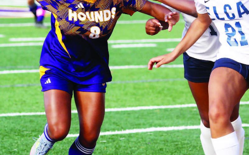 Emory Sanford beats ELCA’s back line to dribble toward the net. BRAD HARRISON/Staff