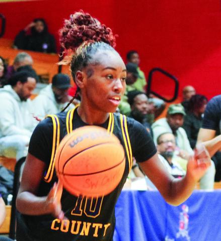 The Lady Hounds return to their home court Dec. 28 against Southwest. BRAD HARRISON/Staff