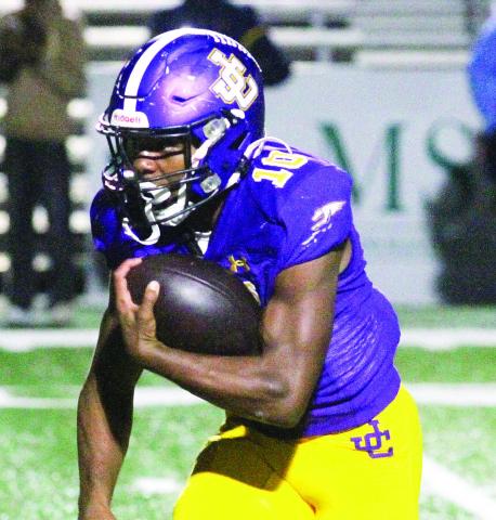 Kaden Canty is averaging 8.3 yards per carry for the Greyhounds. BRAD HARRISON/Staff