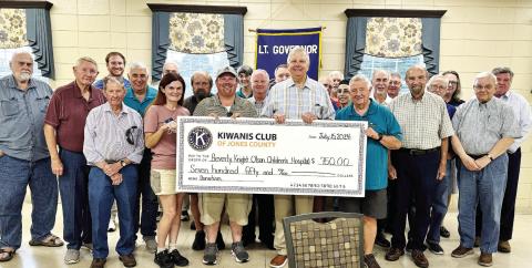 The Kiwanis Club demonstrated its support for the local Dairy Queen’s superb effort to raise money for the Beverly Knight Olson Children’s Hospital by giving $750 to Justin Kelly to add to his fundraiser. Some of the members also agreed to volunteer at the Dairy Queen on the day of the fundraiser. Charlie Newberry, President of Kiwanis, praised Kelly’s efforts and his contributions to our community. All funds raised go directly to help children at the hospital. CONTRIBUTED