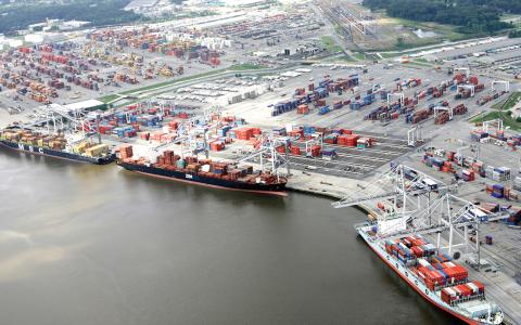 In the past few months, the Port of Savannah has handled more than 2.8 million twenty-foot equivalent units. (WikiCommons)