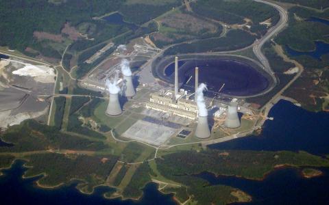 Plant Scherer (Wikipedia Commons)