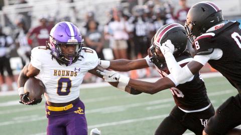 Greyhounds run all over Union Grove, 42-3