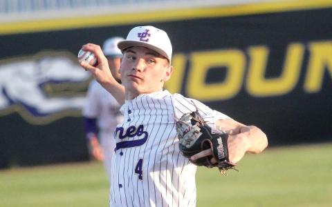 Landen Wilson came along in relief for the Greyhounds in Friday’s win. BRAD HARRISON/Staff