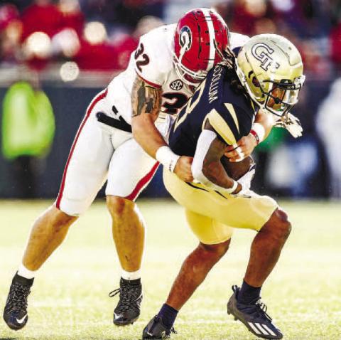 Linebaker Chaz Chambliss (32) has taken on a larger role after the injury to Nolan Smith. TONY WALSH/UGA Athletics