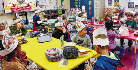 Lynsey Mosley’s first grade students have their Thanksgiving feast as they express what they are grateful for this year. SEE SPECIAL THANKSGIVING SECTION INSIDE THIS WEEK’S EDITION! ALAINA CLARKE/Staff