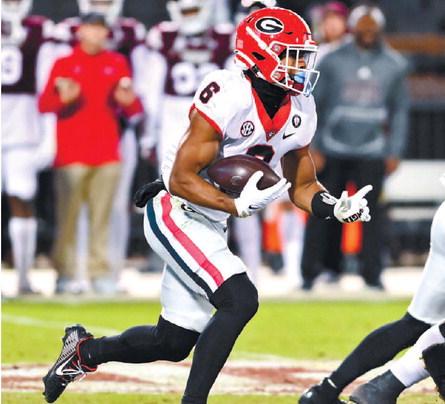 Georgia running back Kenny McIntosh (6) has 568 rushing yards on the season and 7 touchdowns. He has also made an impact as a receiver with 341 yards and another TD. ROB DAVIS/UGA Athletics