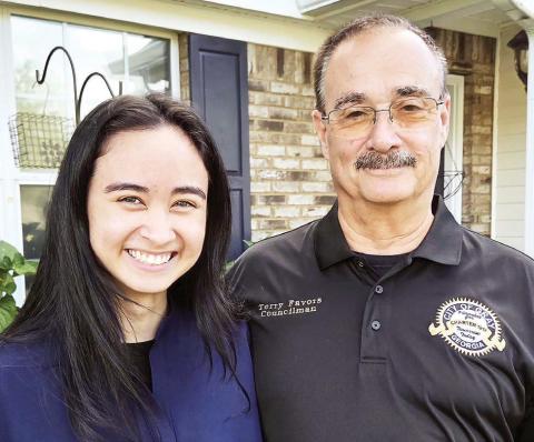 Terry Favors with his daughter Haley
