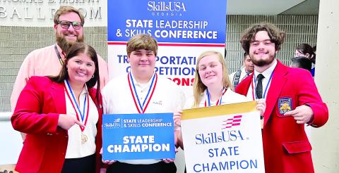 Journalism students win first at SkillsUSA competition