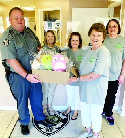 ‘Soothing critters’ delivered to law enforcement