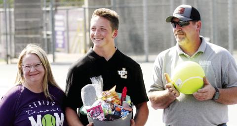 Senior ‘night’ for Tennis
