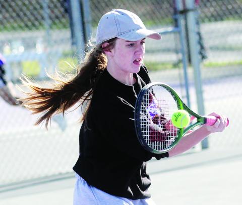 Monday’s win against Hampton gave the Lady Hounds two wins in a row. BRAD HARRISON/Staff