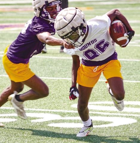 7-on-7 work during last week’s workouts allowed the Greyhounds skill players on both sides of the ball to compete against one another. BRAD HARRISON/Staff
