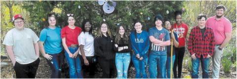 Jones County FFA helps with park maintenance