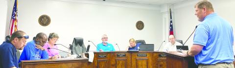 Jones County Parks and Recreation Director Bert Rosenberger speaks to Jones County Commissioners at their Aug. 5 budget workshop. DEBBIE LURIE-SMITH/Staff