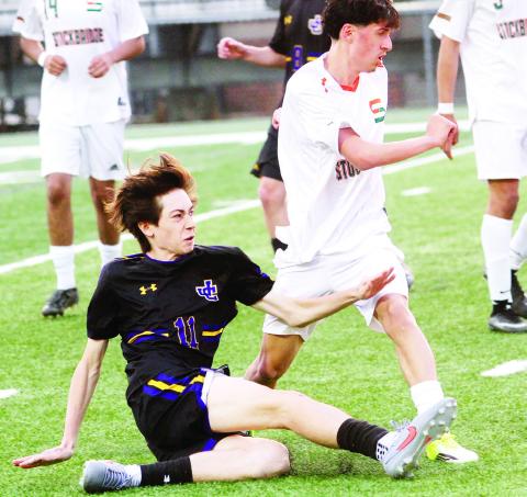 Will Utley battles for the ball against Stockbridge. BRAD HARRISON/Staff