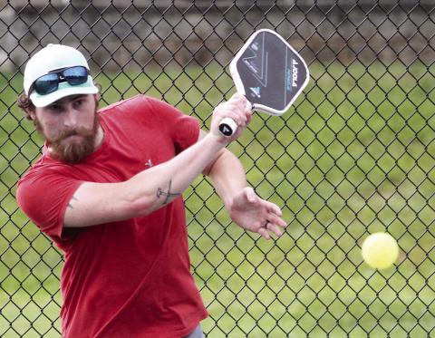 Pickleball tournament serves up support for wrestling, tennis teams