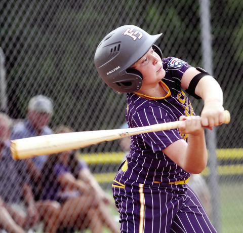 All-star teams dive into competition during district tourney play