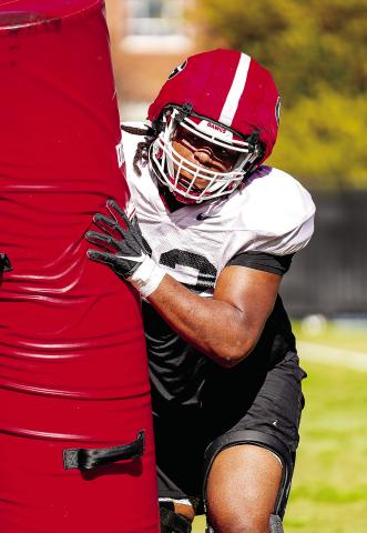Freshman Jordan Thomas (92) is a Georgia defensive lineman to watch in Saturday’s scrimmage. COURTESY OF UGA ATHLETICS