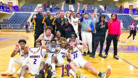 The Greyhounds and Lady Greyhounds found plenty to celebrate as both were victorious in the championship round of last week’s Morris Bank Holiday Tournament. SEE FULL COVERAGE >> PAGE C1 BRAD HARRISON/Staff