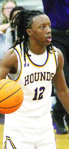 Jaiden Bond paced the Greyhounds with 13 points in Tuesday’s win at Hampton. BRAD HARRISON/Staff