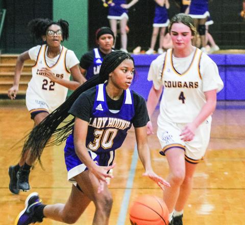 Clifton Ridge, Gray Station split pair of games on hardwood